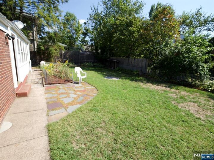 Property Photo:  7-22 Berdan Avenue  NJ 07410 