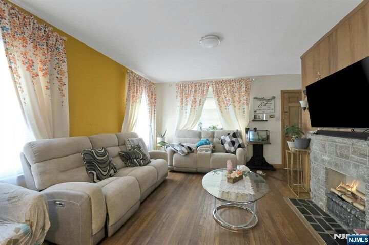 Property Photo:  330 Hickory Street  NJ 07032 