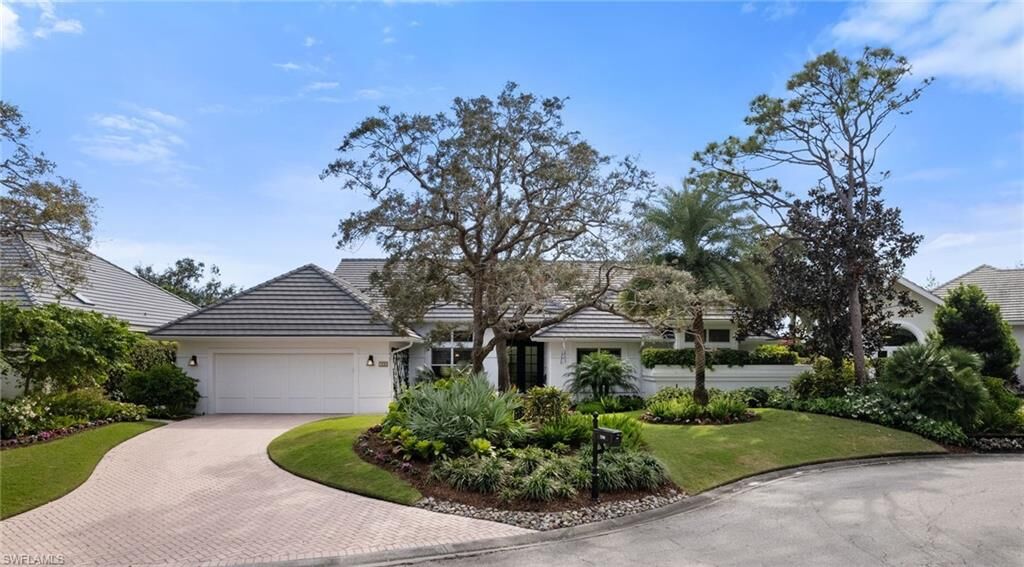 Property Photo:  708 Turkey Oak Ln  FL 34108 