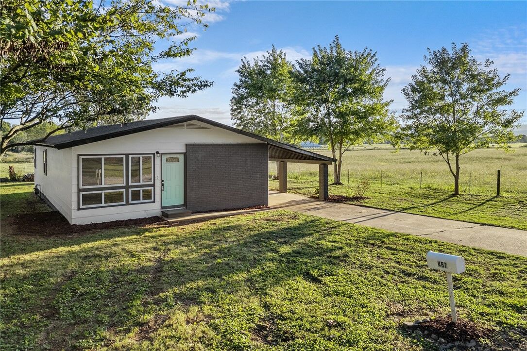 Property Photo:  467 Carr Court  AR 72601 