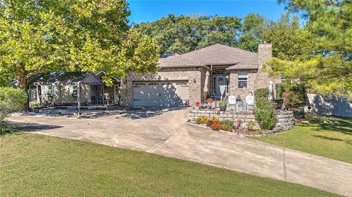 Property Photo:  116 Palisade Drive  AR 72631 