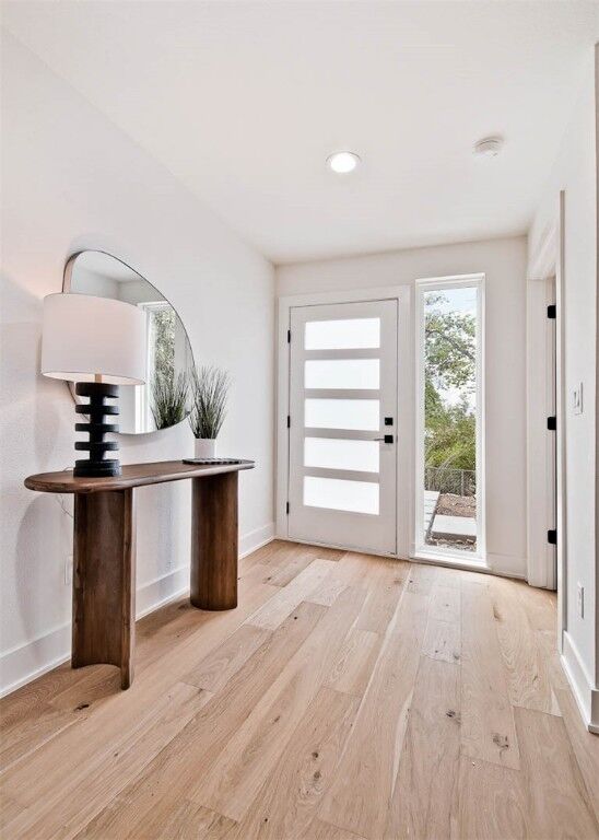 Property Photo:  218 NW 9th Street  AR 72712