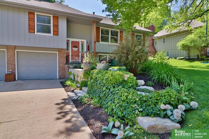 Property Photo:  912 S 130th Street  NE 68154 