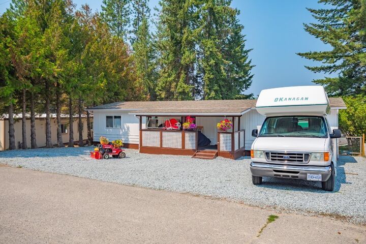 4075 McClain Road 93  Kelowna BC V1W 4R4 photo