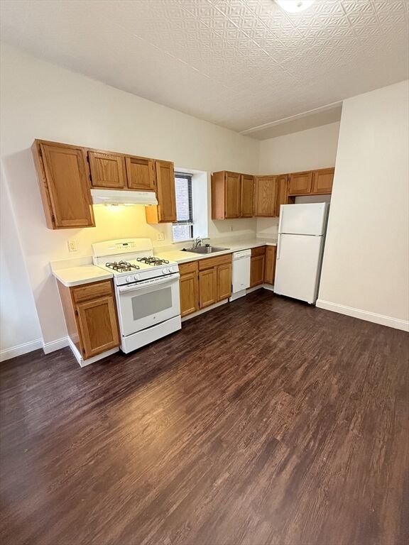 Property Photo:  15 Hemenway St 1  MA 02115 