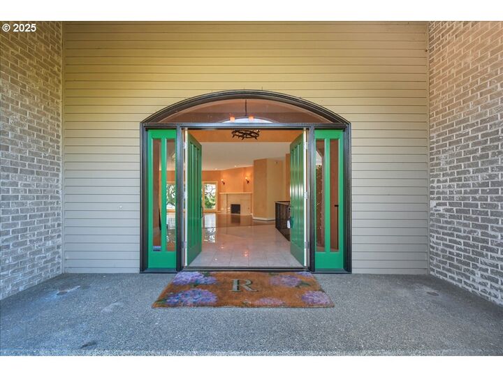 Property Photo:  3521 SE 147th Ct  WA 98683 