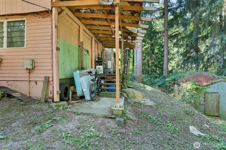 Property Photo:  12630  Waltham Drive  WA 98208 