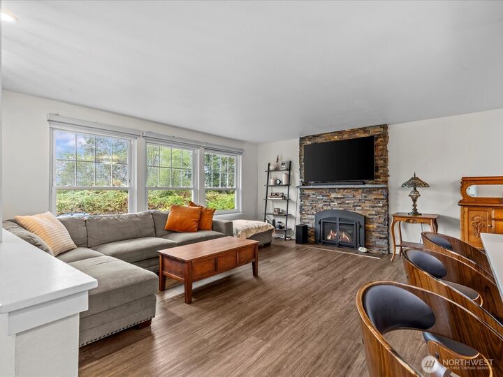 Property Photo:  6202  120th Avenue NE  WA 98033 