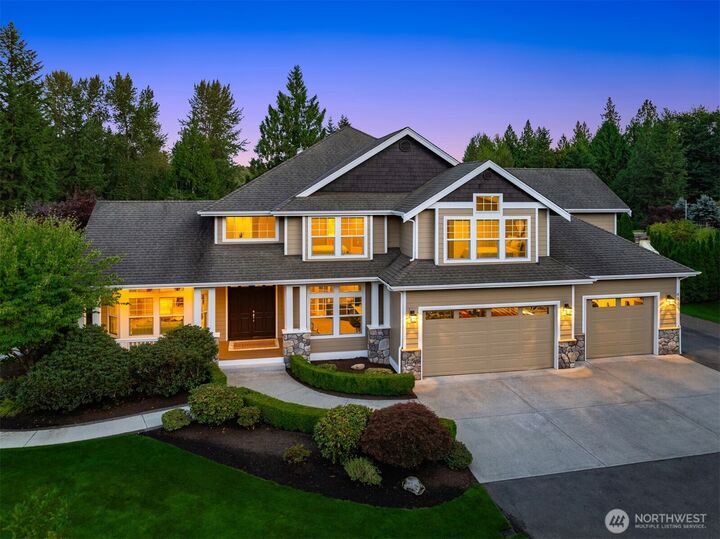 Property Photo:  4931  125th Avenue SE  WA 98290 