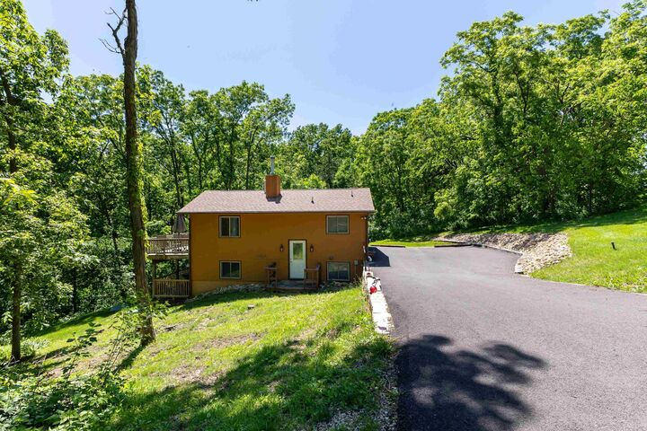 Property Photo:  3 Briarwood Trail  IL 61036 