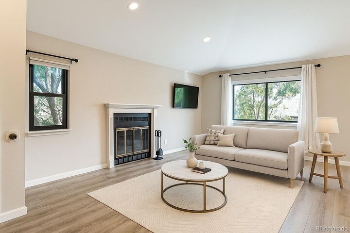 Property Photo:  540 S Forest Street 3-204  CO 80246 