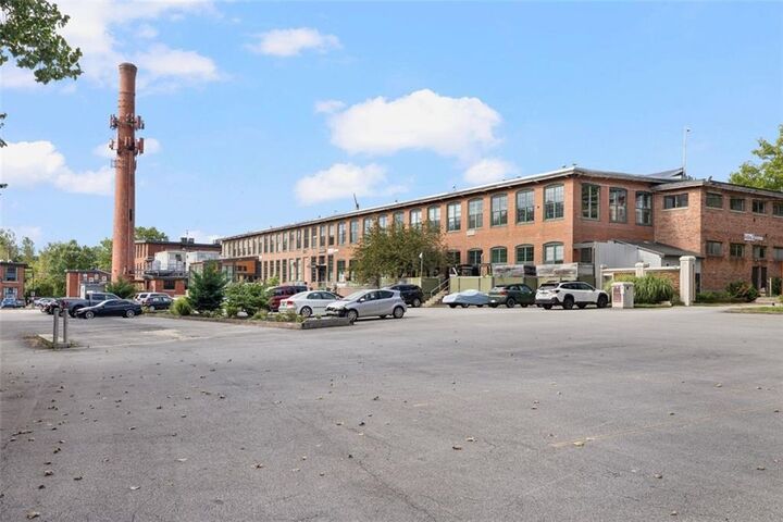 1117 Douglas Avenue 206  North Providence RI 02904 photo