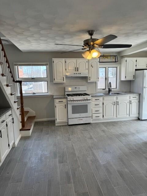 Property Photo: 4 Shaws Lane RI 02809