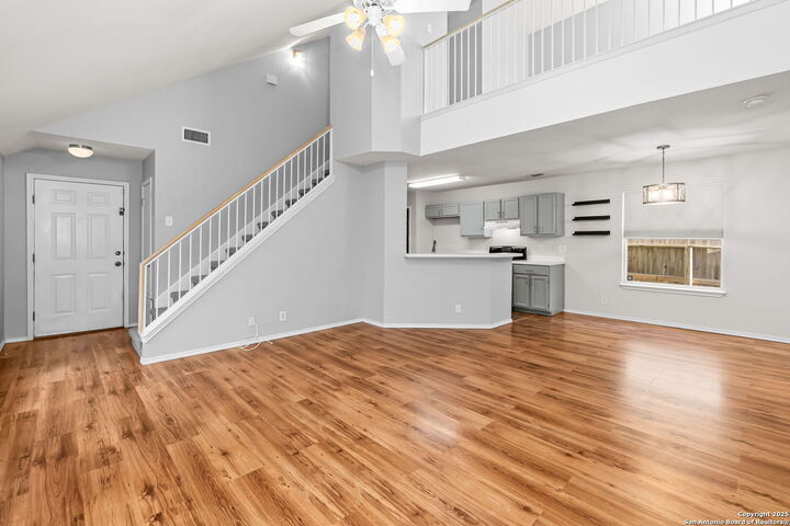 Property Photo: 9406 Gillcross Way TX 78250