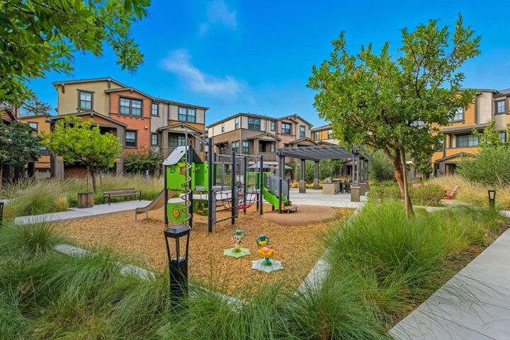 Property Photo:  347 North Rengstorff Avenue  CA 94043 