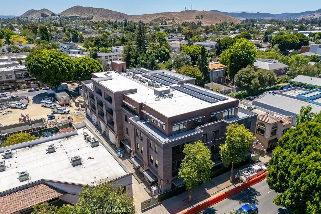 Property Photo: 581 Higuera Street 301 CA 93401