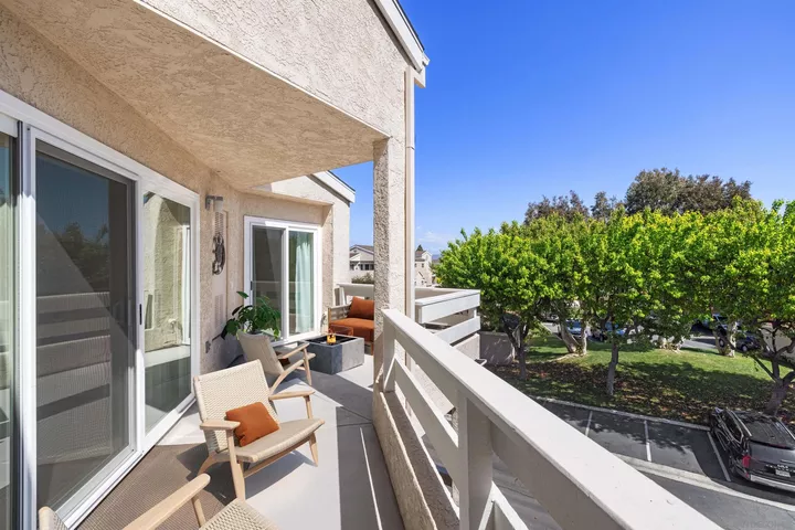 Property Photo:  7067 Camino Revueltos 312  CA 92111 