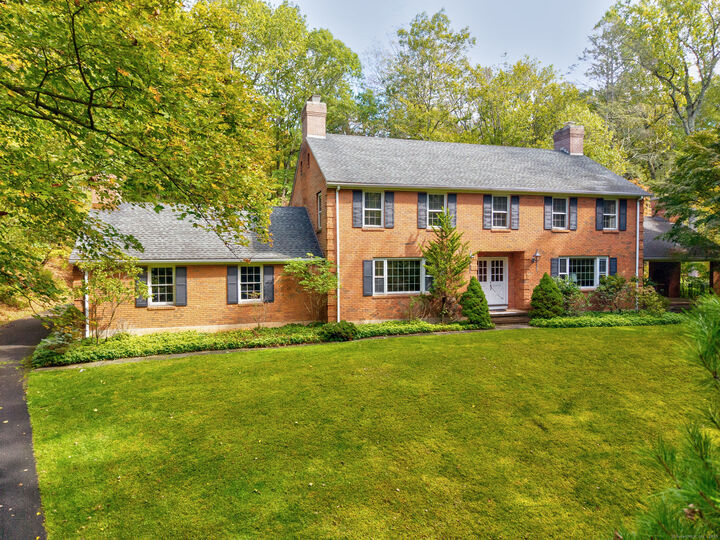Property Photo:  300 Ives Street  CT 06518 