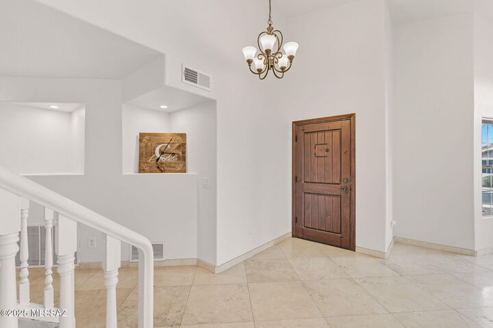 Property Photo:  12932 N Pioneer Way  AZ 85755 