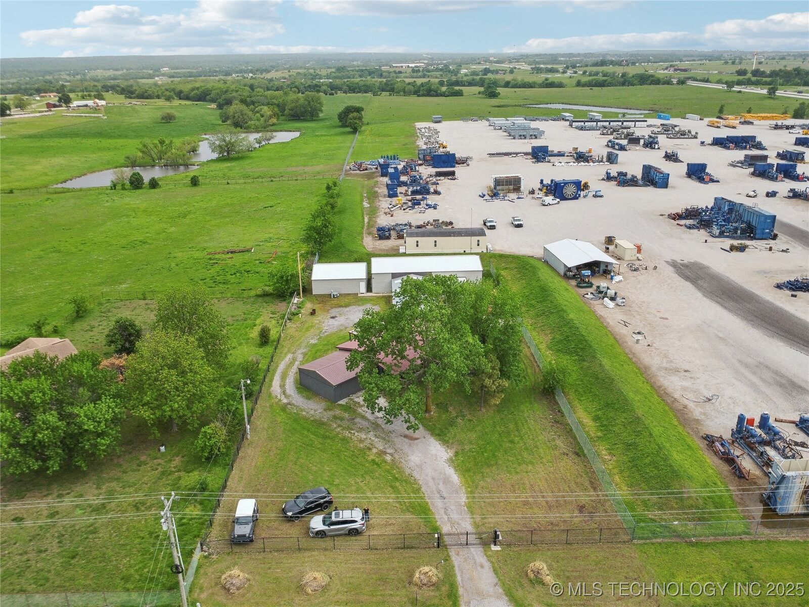 Property Photo:  10246 Hectorville Road  OK 74047 