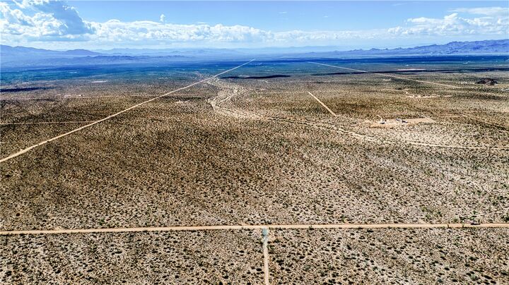 Property Photo:  19595 S Kit Carson Road  AZ 86438 