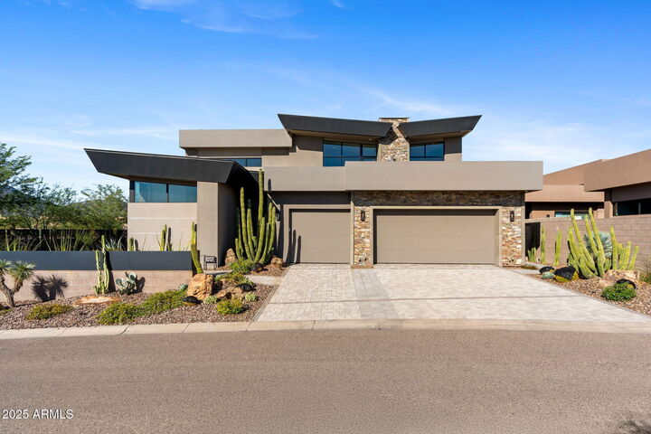 Property Photo:  37200 N Cave Creek Road 1017  AZ 85262 