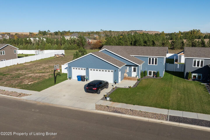 Property Photo: 3294 Lyons Avenue ND 58601