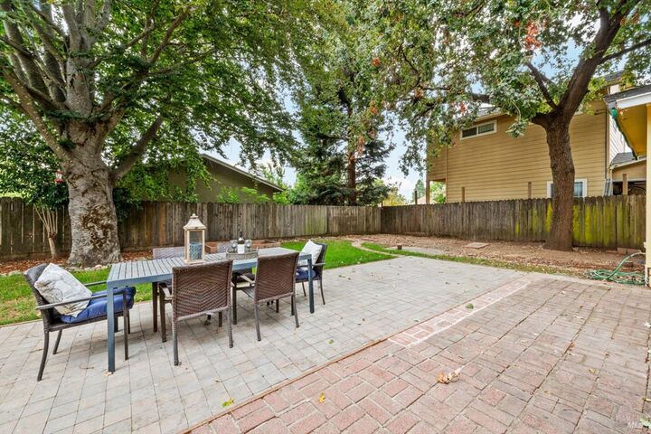 Property Photo:  3350 Linda Vista Avenue  CA 94558