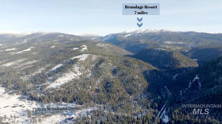 Property Photo: 3353 Woodland Drive ID 83654