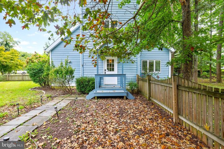 Property Photo:  920 Old Annapolis Neck Road  MD 21403 