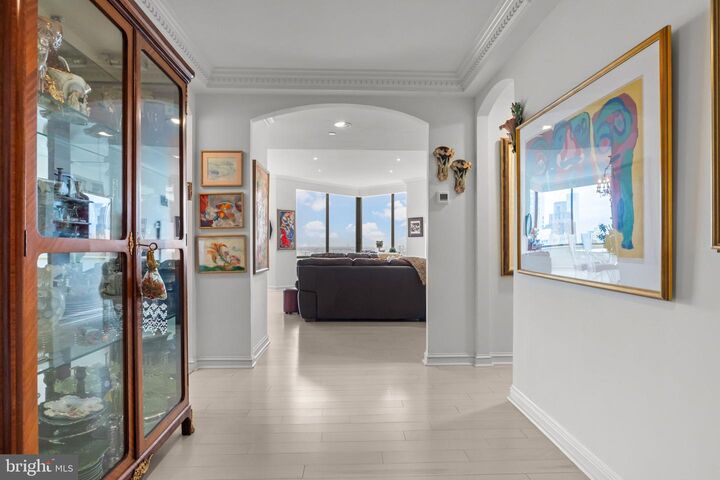 Property Photo:  202 W Rittenhouse Square 10 2608  PA 19103 