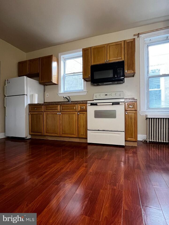 Property Photo:  1635 S 15th Street  PA 19145 