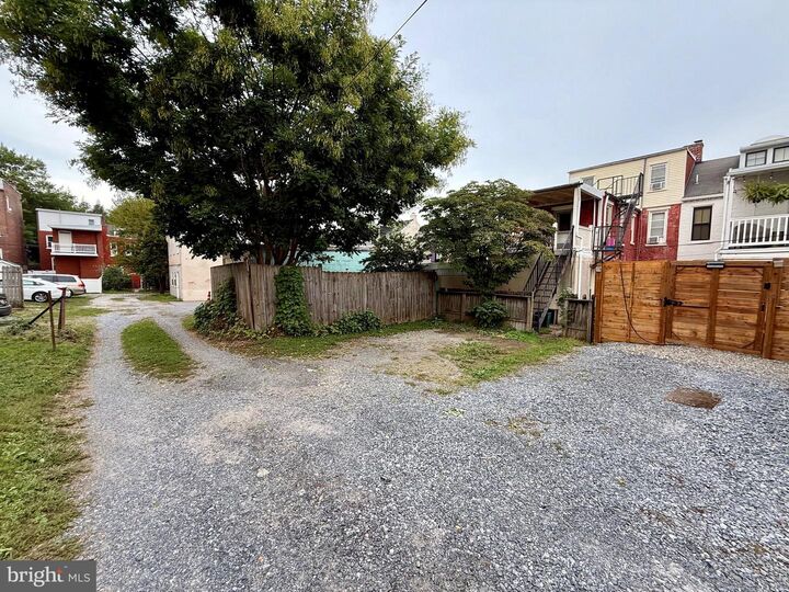 Property Photo:  28 N Charlotte Street  PA 17603 