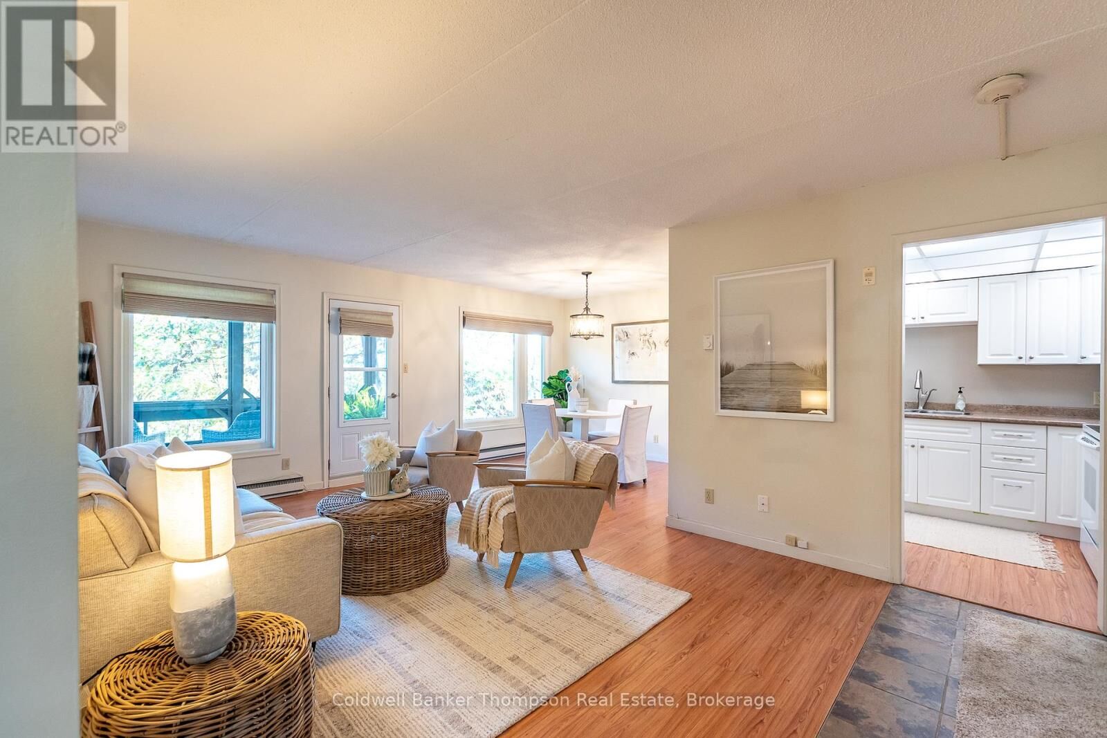 Property Photo:  26 Herman Avenue 22  ON P1H 1J6 