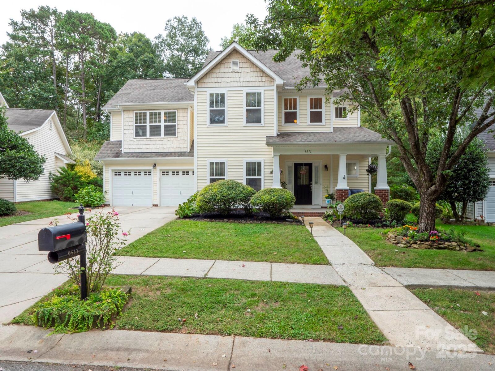 Property Photo:  9511 Yearwood Lane  NC 28214 