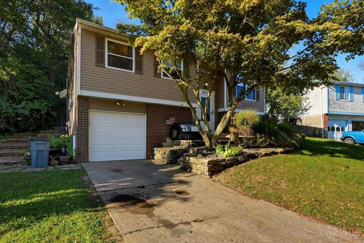 Property Photo: 10612 Winding Way Drive OH 45030