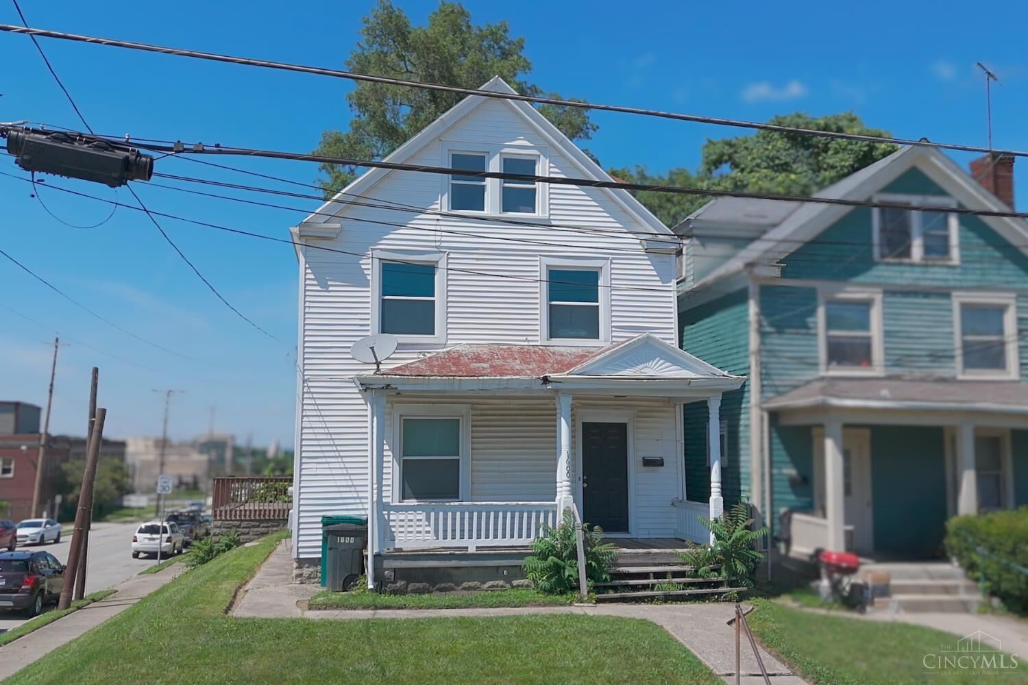 Property Photo:  1600 Brewster Avenue  OH 45207 
