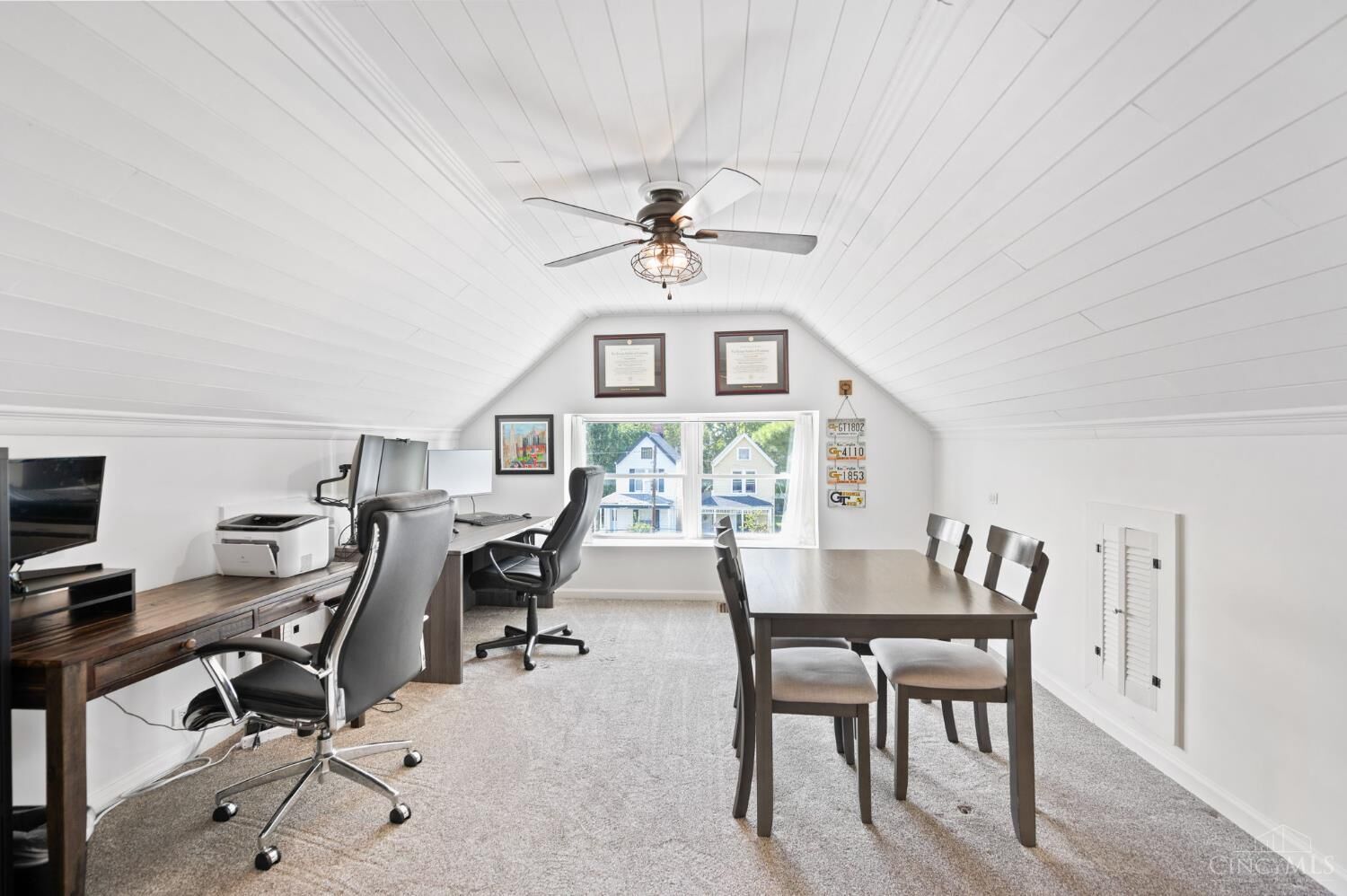 Property Photo: 3824 Elsmere Avenue OH 45212