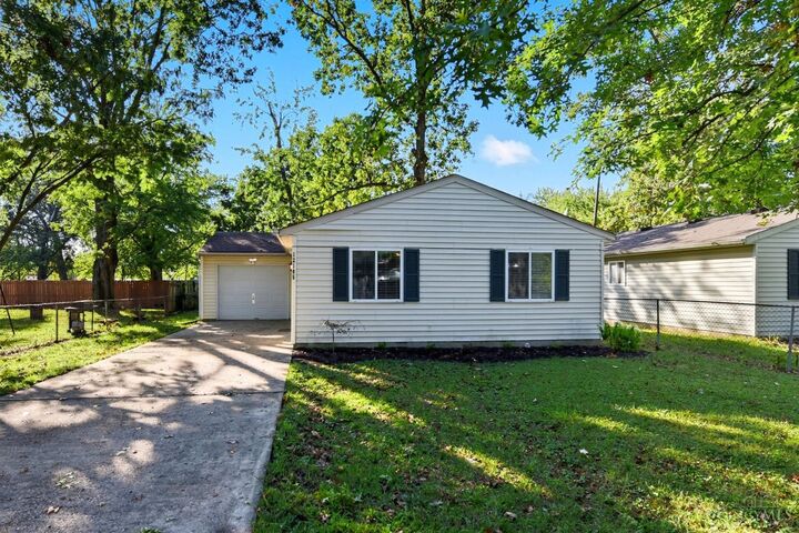 Property Photo: 12105 Fourth Avenue OH 45249