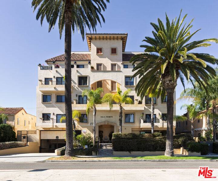 Property Photo:  155 N Hamilton Dr  CA 90211 