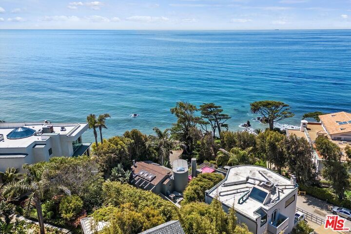 31833 Sea Level Dr  Malibu CA 90265 photo