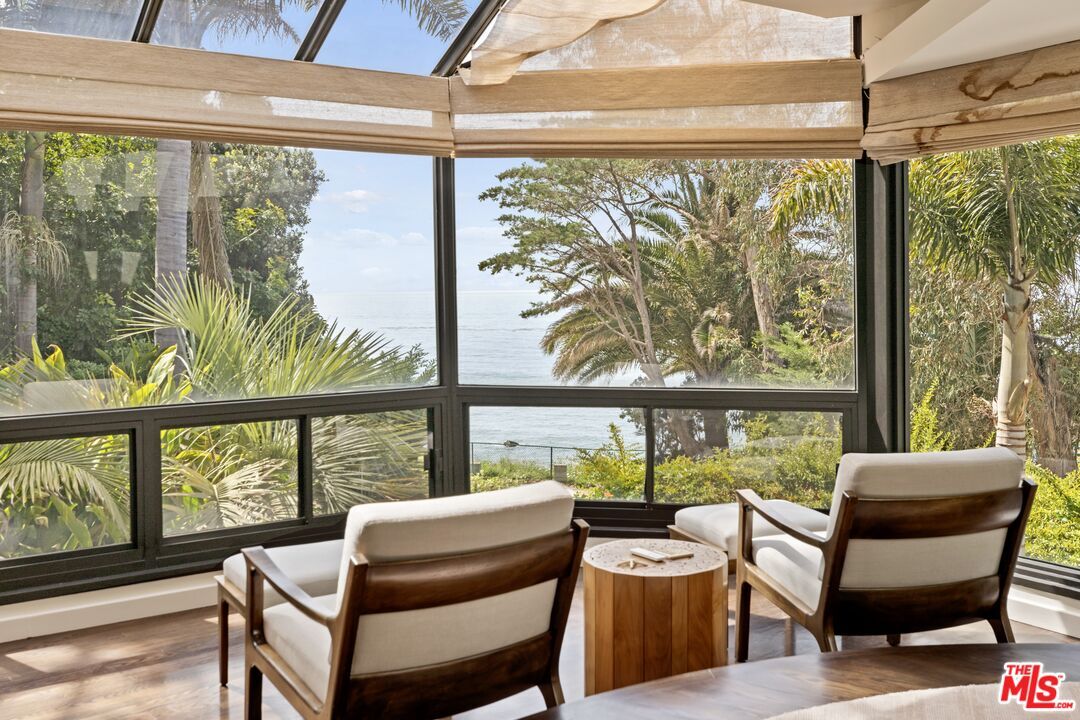 Property Photo:  31833 Sea Level Dr  CA 90265 