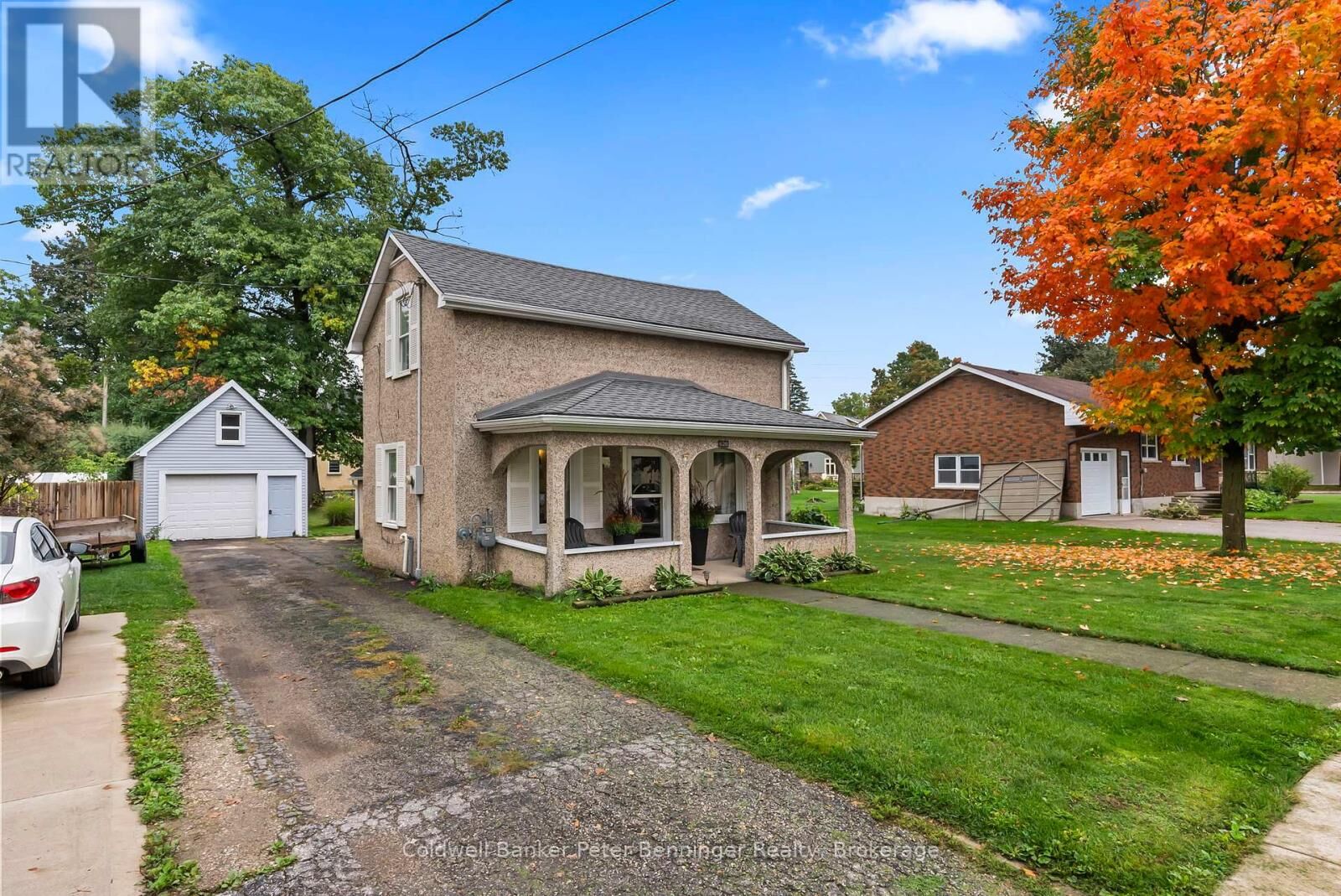 Property Photo: 620 Victoria Street South ON N0G 2V0