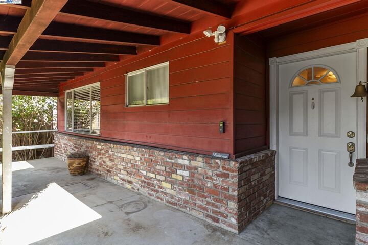 Property Photo:  24498 2nd St  CA 94541 