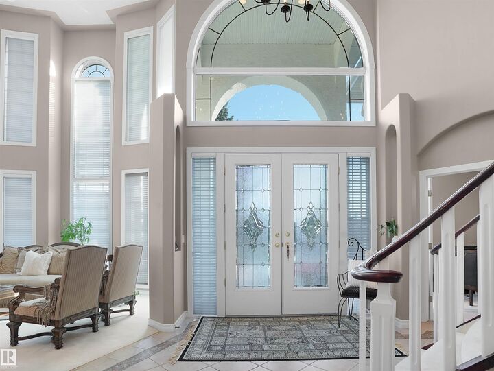 Property Photo:  255 Wilson Lane NW  AB T6M 2K8 