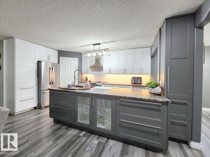 Property Photo:  31 Westwood Way  AB T8L 4G4 