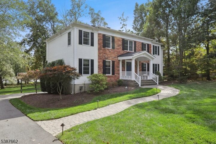 Property Photo: 17 Ripplewood Dr NJ 07869