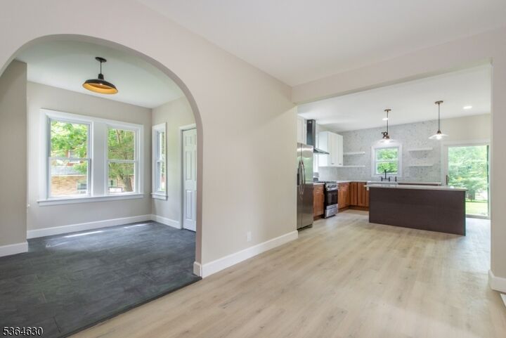 Property Photo:  2 New Mashipacong Rd  NJ 07827 