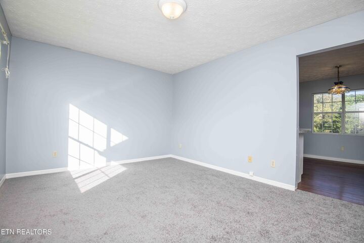Property Photo: 554 Keeneland Blvd TN 37865