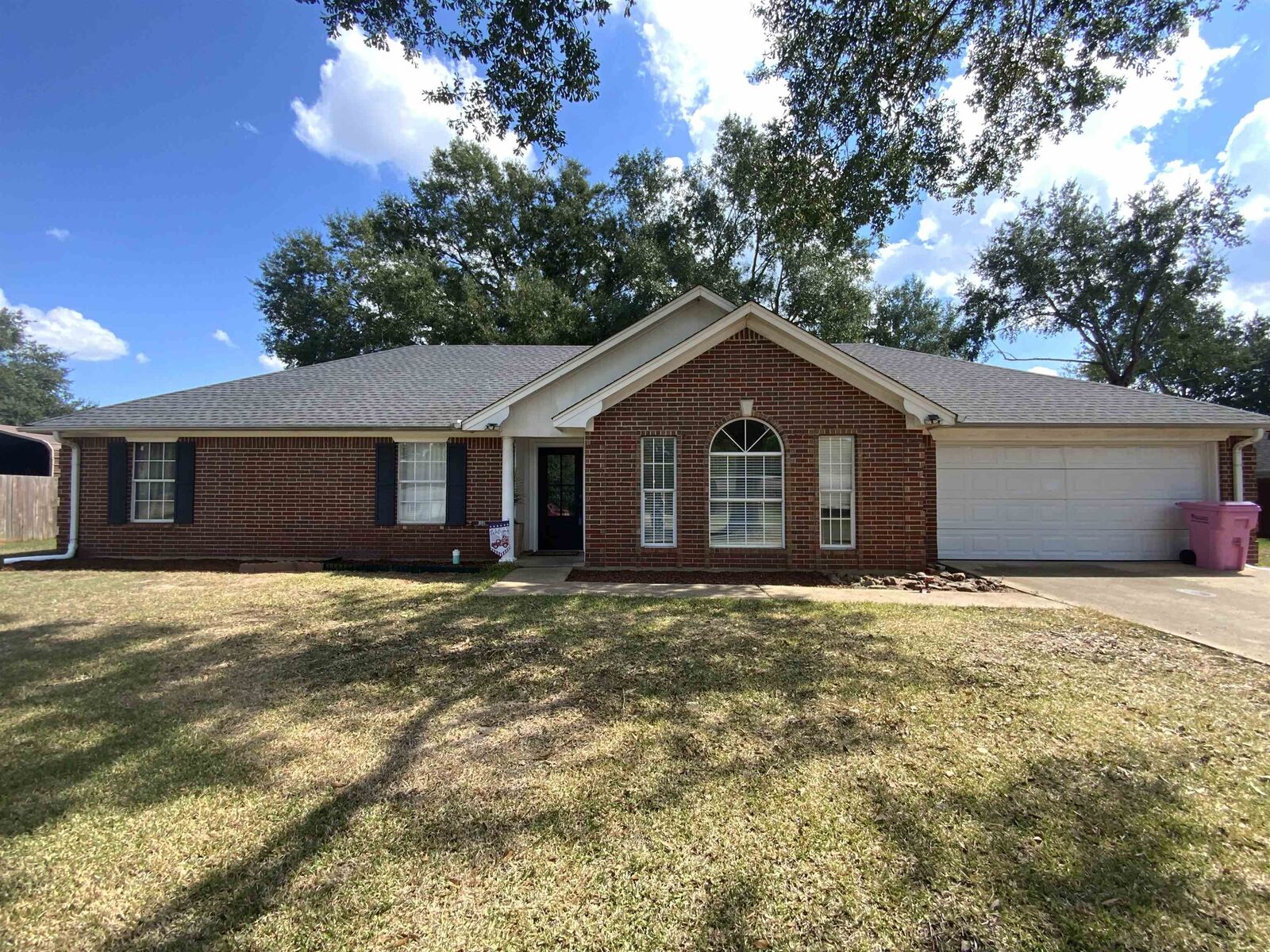 Property Photo: 178 Oakwood Rd TX 75647